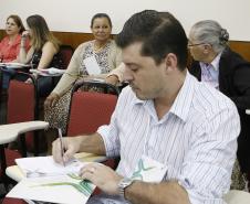 ?O que leva o adolescente a se envolver com a criminalidade??. Com esta frase a doutora em psicologia e estudos psicanalísticos, Ludmilla Feres Faria, iniciou a apresentação com o tema ?Adolescências?, realizada durante o quarto encontro do Circuito de Capacitação da Socioeducação, Foto: Ricardo Marajó/SEDS