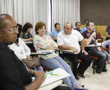 ?O que leva o adolescente a se envolver com a criminalidade??. Com esta frase a doutora em psicologia e estudos psicanalísticos, Ludmilla Feres Faria, iniciou a apresentação com o tema ?Adolescências?, realizada durante o quarto encontro do Circuito de Capacitação da Socioeducação, Foto: Ricardo Marajó/SEDS