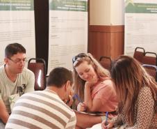 ?O que leva o adolescente a se envolver com a criminalidade??. Com esta frase a doutora em psicologia e estudos psicanalísticos, Ludmilla Feres Faria, iniciou a apresentação com o tema ?Adolescências?, realizada durante o quarto encontro do Circuito de Capacitação da Socioeducação, Foto: Ricardo Marajó/SEDS