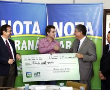 O Governo do Paraná entrega os três principais prêmios do 16º sorteio do programa Nota Paraná