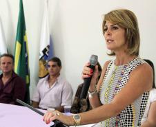 Secretária da Família entrega carro para conselho tutelar de São Pedro do Paraná Foto: Rogério Machado/SEDS