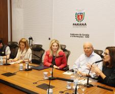 Secretária da Família e Desenvolvimento Social, Fernanda Richa, participa da reunião com Luciana Temer sobre Exploração e Abuso Sexual Infantil - Foto: Rogério Machado/SECS