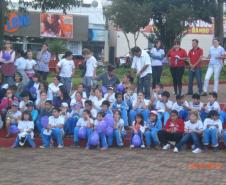 Dia 17 de Maio foi realizada palestra em Laranjeiras do Sul com o Promotor Drº Ronaldo de Paula Mion no Sindicato Rural Patronal, estiveram presentes no local aproximadamente 100 pessoas entre Conselheiros tutelares da região, coordenadores pedagógicos, diretores de escolas e técnicos do município da Secretaria Municipal de Assistência Social/CRAS e CREAS.Foto:Divulgação