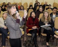 A Secretaria da Família e Desenvolvimento Social (Seds) apoiou o seminário "Vamos acabar com o Trabalho Infantil: Em defesa dos Direitos Humanos e da Justiça Social” realizado nesta terça-feira (12), Dia Contra o Trabalho Infantil. O evento foi promovido pela Superintendência Regional do Trabalho e Emprego no Paraná e pelo Fórum Estadual de Erradicação do Trabalho Infantil e Regularização do Trabalho do Adolescente (Feti–PR). Foto:Ricardo Marajó/SEDS