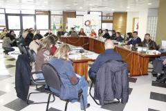 O Conselho Estadual dos Direitos da Criança e do Adolescente do Paraná - CEDCA/PR Sessão Ordinária das Câmaras e da Plenária será realizada, respectivamente, com a seguinte pauta; sessão ordinária das Câmaras Setoriais.