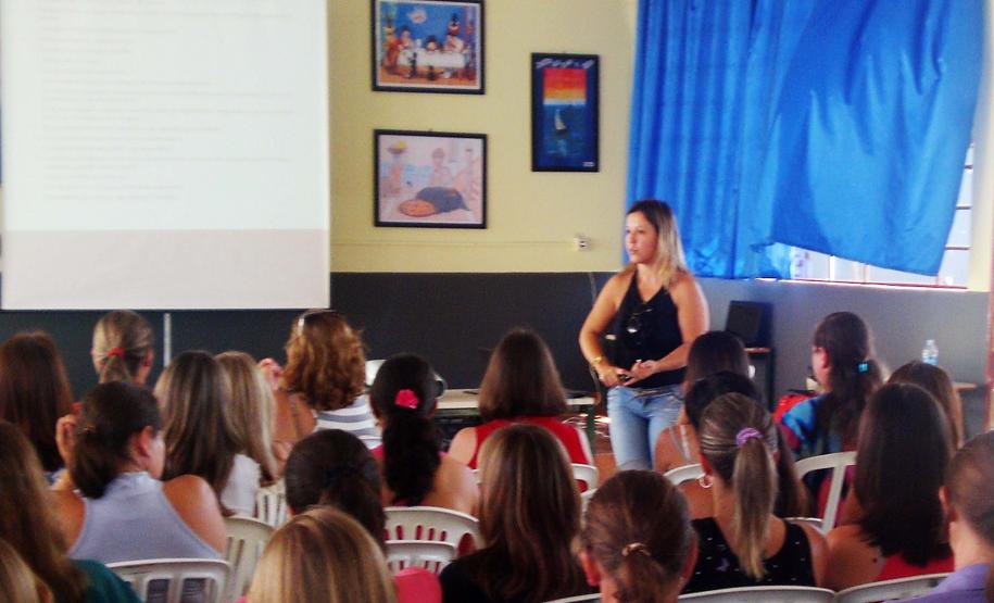 4 A Secretaria da Família e Desenvolvimento Social (Seds) promoveu no início do mês, em Virmond, região de Centro-Oeste do estado, uma palestra sobre o enfrentamento a violência contra crianças e adolescentes na rede pública de ensino. Foto:SEDS