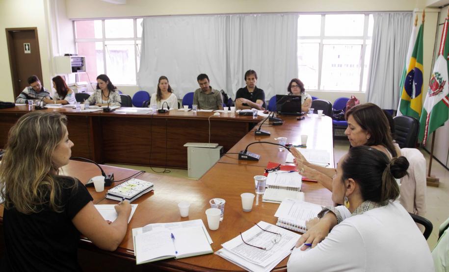 Reunião Familia Paranaense na SETP.Foto:Rogério Machado/SEDS