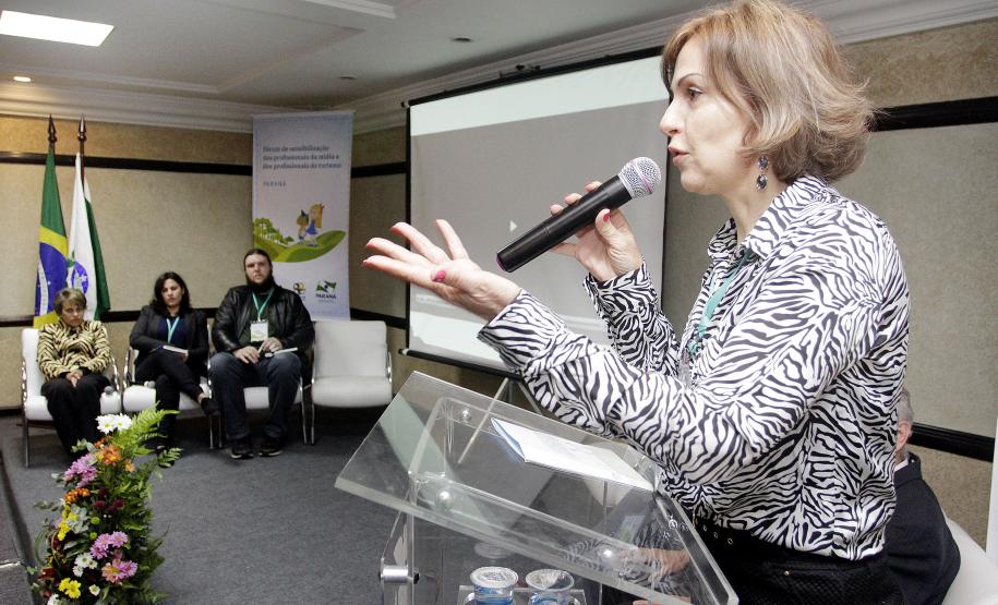 Governo capacita profissionais da mídia e do turismo para proteger crianças e adolescentes durante a Copa