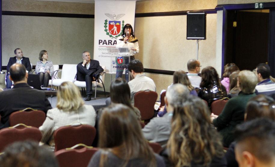 Governo capacita profissionais da mídia e do turismo para proteger crianças e adolescentes durante a Copa