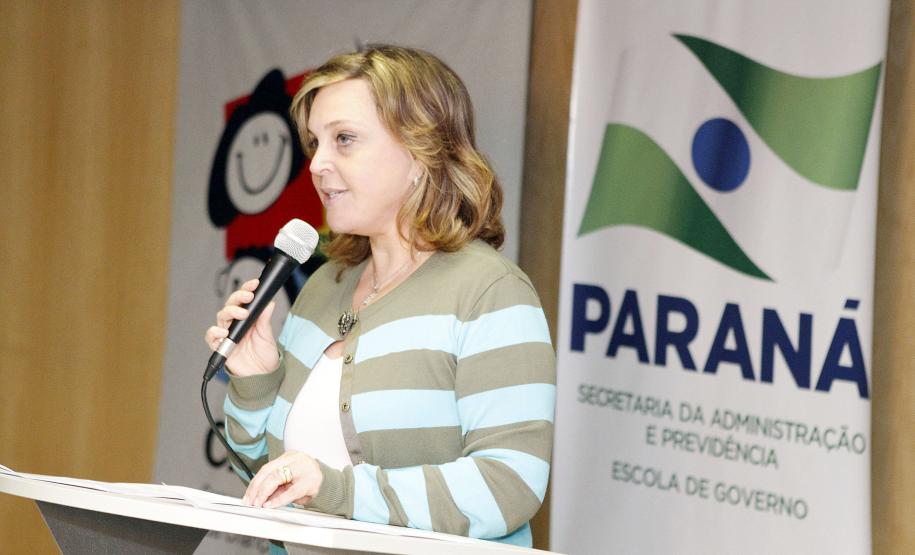 Secretária da Família e Desenvolvimento Social, Fernanda Richa, participa da aula inaugural do curso de capacitação nível intermediário do SIPIA CT Web.Foto - Rogério Machado/SEDS