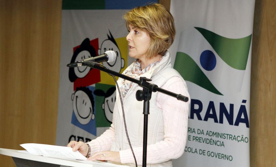 Secretária da Família e Desenvolvimento Social, Fernanda Richa, participa da aula inaugural do curso de capacitação nível intermediário do SIPIA CT Web.Foto - Rogério Machado/SEDS