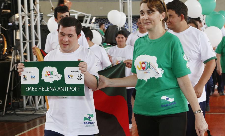 Jogos da Integração e Inclusão reúne atletas em Curitiba A secretária estadual da Família e Desenvolvimento Social, Letícia Raimundo, participou nesta segunda-feira (10), em Curitiba, da abertura dos Jogos da Integração e Inclusão (Join) Foto ? Ricardo Marajó/SEDS