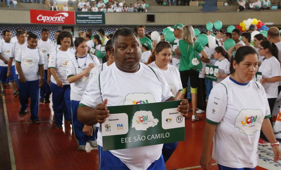 A secretária estadual da Família e Desenvolvimento Social, Letícia Raimundo, participou nesta segunda-feira (10), em Curitiba, da abertura dos Jogos da Integração e Inclusão (Join) Foto ? Ricardo Marajó/SEDS