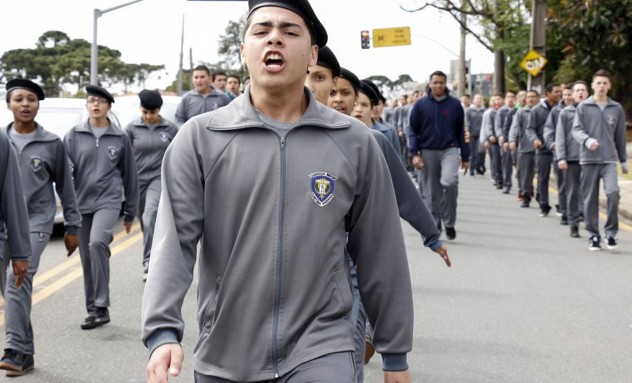 Guarda Mirim do Paraná abre inscrições para processo seletivo 2015 Foto: Ricardo Marajó/SEDS