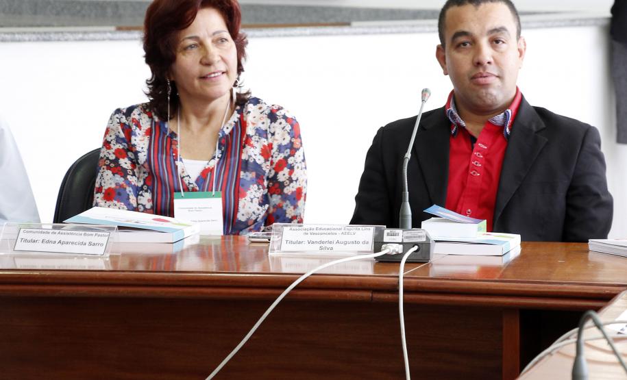 Conselho Estadual dos Direitos da Criança e do Adolescente do Parana CEDCA/PR. Posse dos novos Conselheiros representantes da Sociedade Civil Organizada - Gestao 2015-2017.Foto: Jefferson Oliveira / Seds