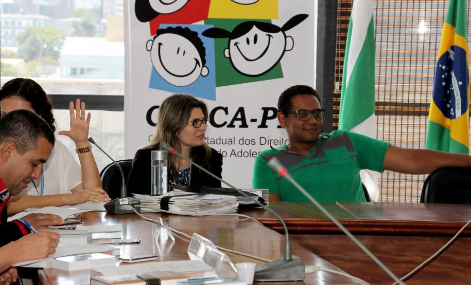 Conselho Estadual dos Direitos da Criança e do Adolescente do Parana CEDCA/PR. Posse dos novos Conselheiros representantes da Sociedade Civil Organizada - Gestao 2015-2017.Foto: Jefferson Oliveira / Seds
