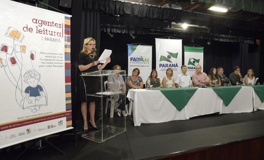 Lançamento do projeto Agentes de Leitura do Paraná.Pinhais, 19 de fevereiro de 2016.Foto: Kraw Penas/SEEC