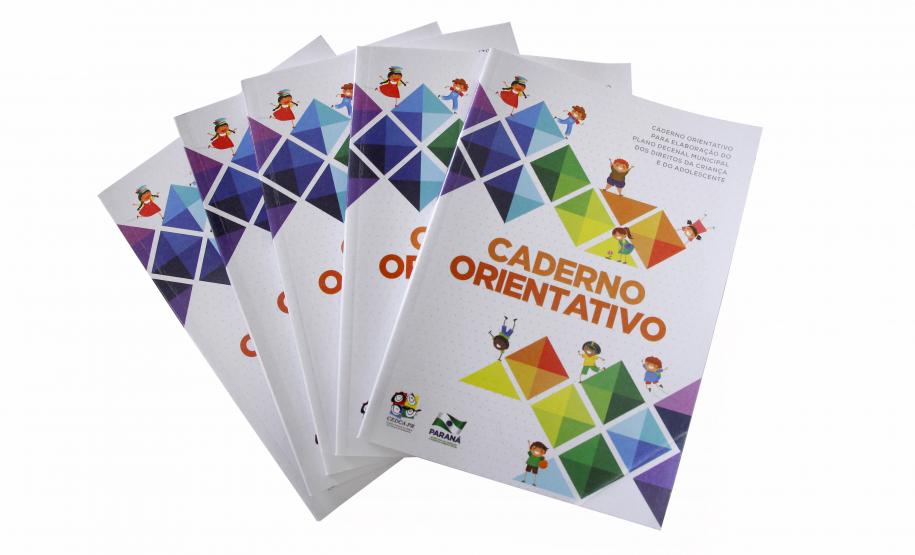 15/03/2016 - Caderno orientativo CEDCA Caderno orientativo CEDCA.