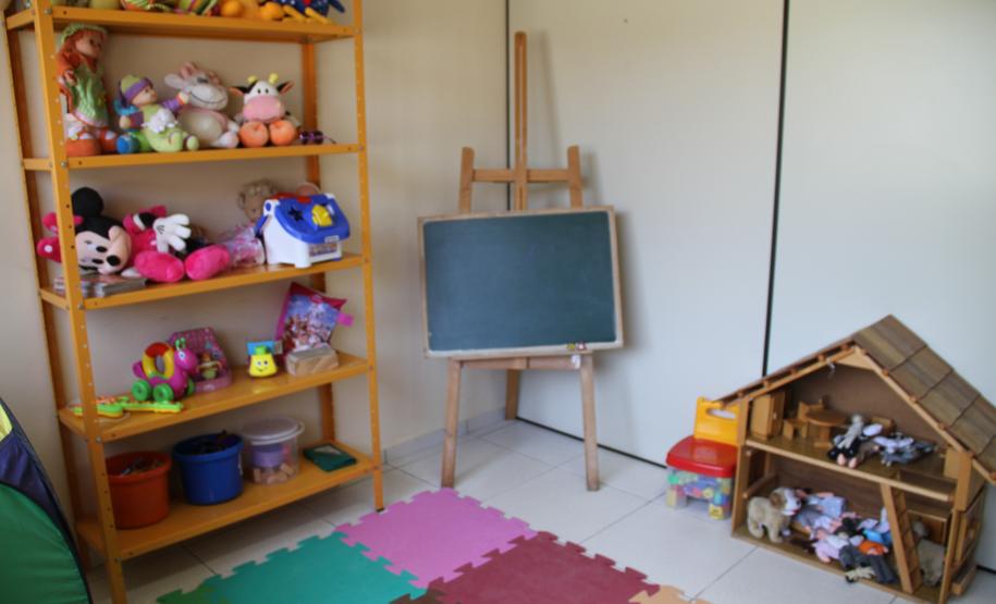 Polícia Civil orienta sobre como evitar abuso contra crianças e adolescentes.Curitiba, 18/05/2016.Foto: Divulgação SESP