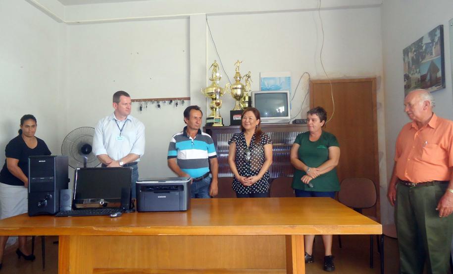 Conselhos tutelares da Região Noroeste recebem veículos e equipamentos de informática