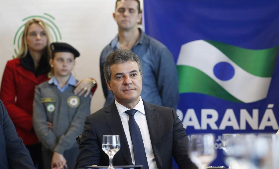 Secretária da Familía e Desenvolvimento Social, Fernanda Richa, participa do Projeto Criança Protegida. Foto:Rogério Machado/SECS