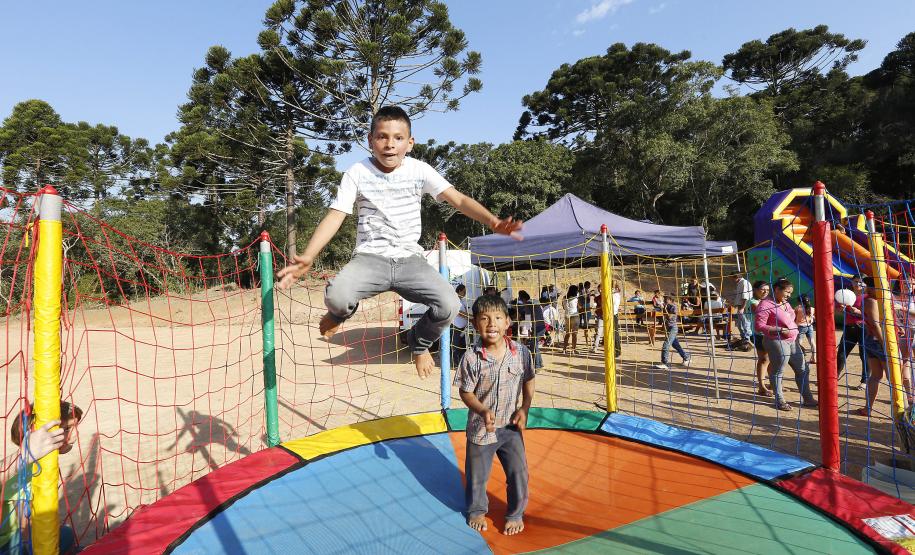 Paraná reforça investimentos na rede de proteção de crianças e adolescentes - Foto: Rogério Machado/SECS