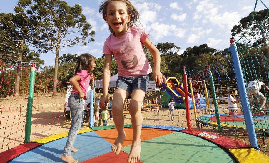 Paraná reforça investimentos na rede de proteção de crianças e adolescentes - Foto: Rogério Machado/SECS