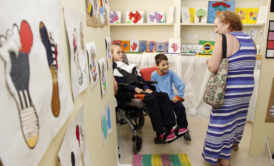 11/10/2016 - Paraná reforça investimentos na rede de proteção de crianças e adolescentes Paraná reforça investimentos na rede de proteção de crianças e adolescentes - Foto: Aliocha Mauricio/SEDS