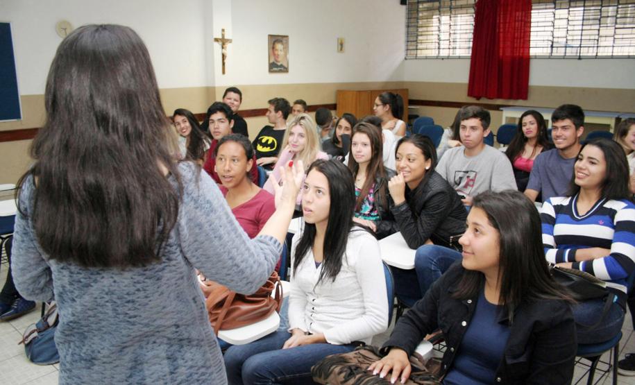 14/12/2016 - Paraná repassará R$ 27 milhões para programas de atendimento a crianças e adolescentes Paraná repassará R$ 27 milhões para programas de atendimento a crianças e adolescentes - Foto: Aliocha Mauricio/SEDS