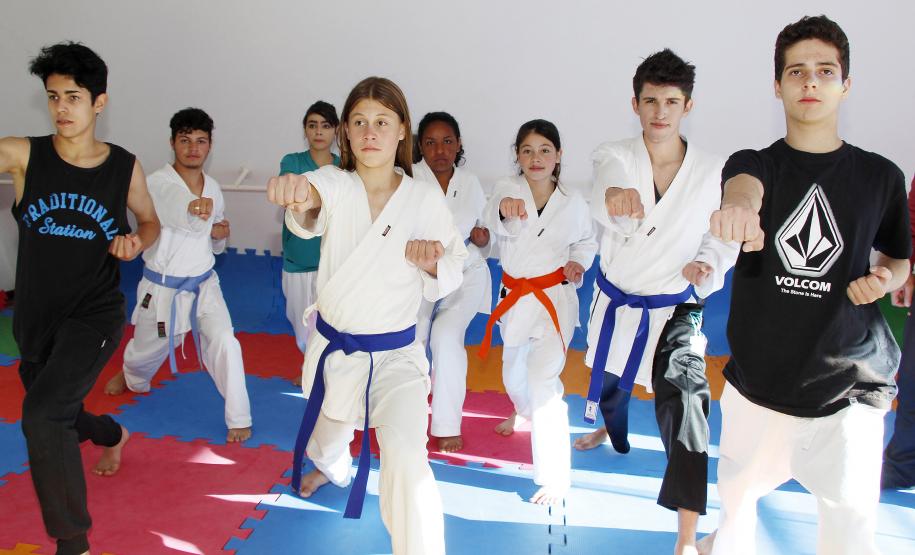 Paraná repassará R$ 27 milhões para programas de atendimento a crianças e adolescentes - Foto: Aliocha Mauricio/SEDS