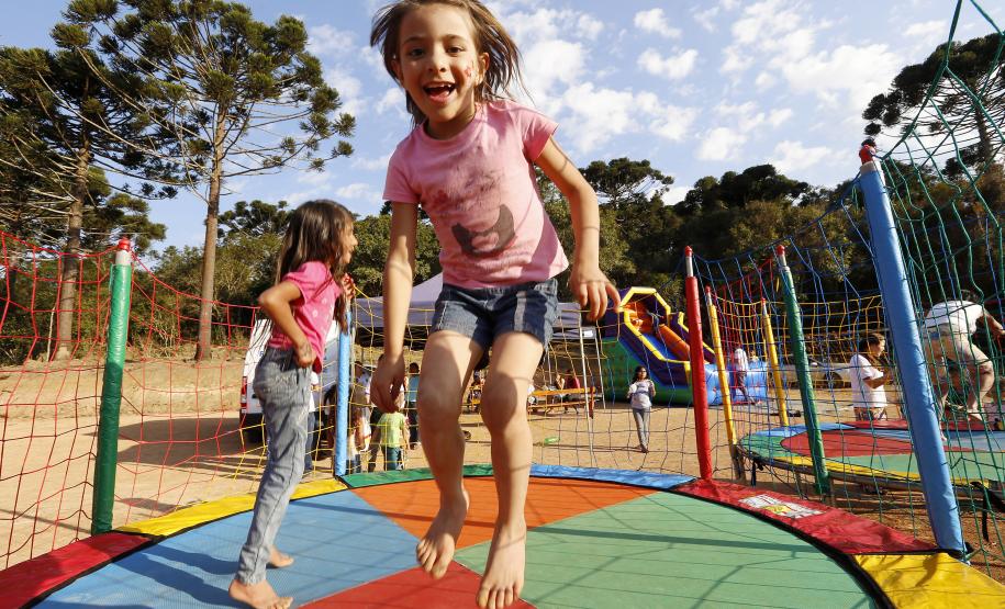 Paraná repassará R$ 27 milhões para programas de atendimento a crianças e adolescentes - Foto: Aliocha Mauricio/SEDS