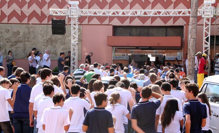 Fernanda Richa, Visita Bandeirantes, no Norte do estado, para fazer a entrega de um automóvel e equipamentos de informática para o conselho tutelar do municípioFoto: Rogério Machado/SEDS