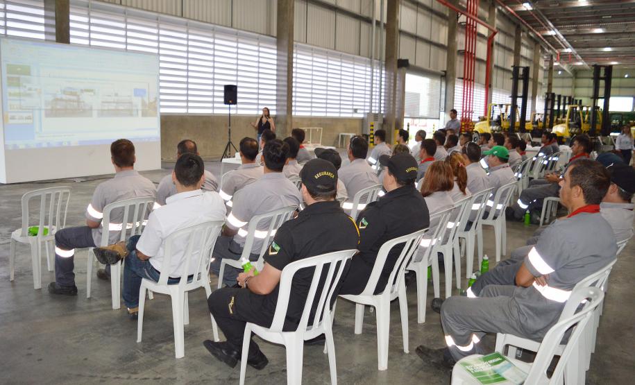 Klabin apoia campanha contra exploração sexual de crianças e adolescentes nas estradas - Foto: Aliocha Mauricio/SEDS