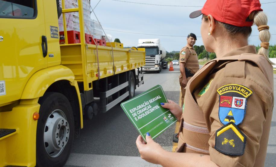 Klabin apoia campanha contra exploração sexual de crianças e adolescentes nas estradas - Foto: Aliocha Mauricio/SEDS
