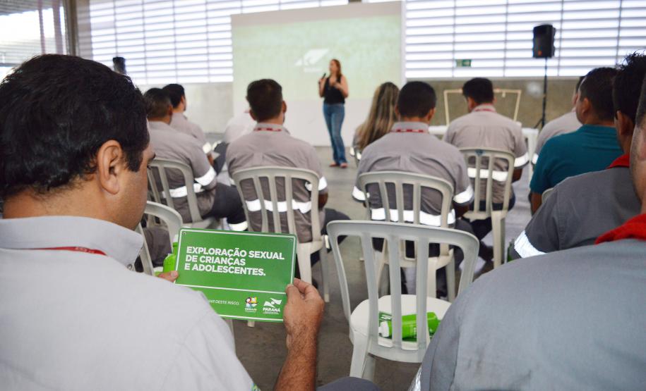 Klabin apoia campanha contra exploração sexual de crianças e adolescentes nas estradas - Foto: Aliocha Mauricio/SEDS
