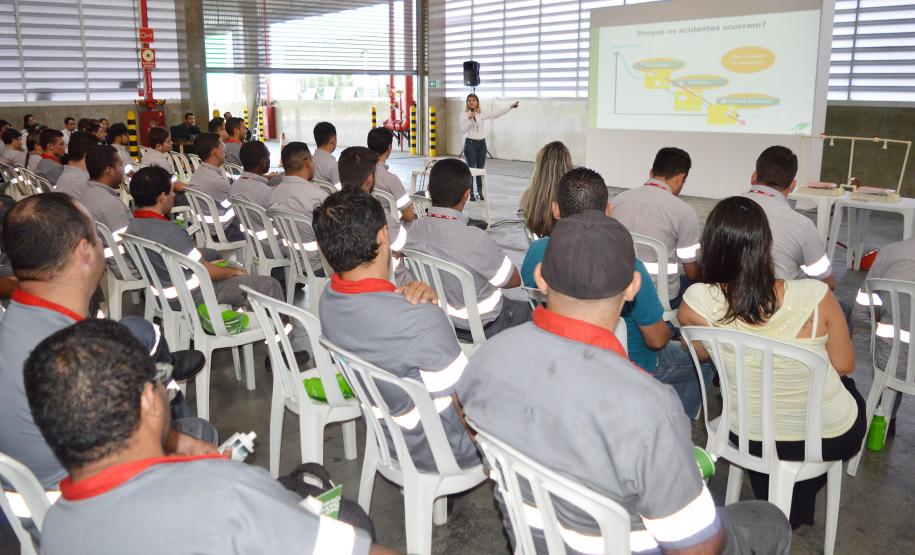 Klabin apoia campanha contra exploração sexual de crianças e adolescentes nas estradas - Foto: Aliocha Mauricio/SEDS