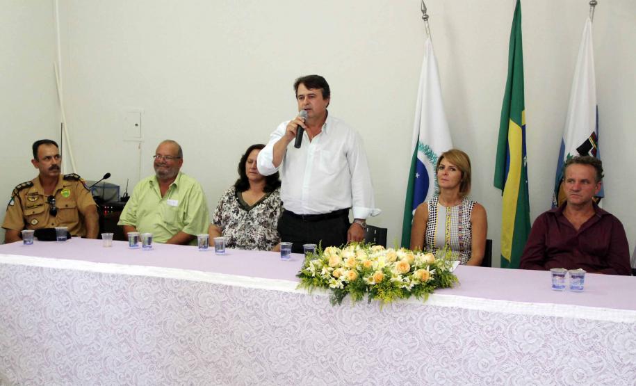 Secretária da Família entrega carro para conselho tutelar de São Pedro do Paraná Foto: Rogério Machado/SEDS