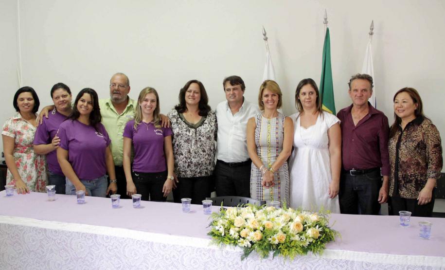 Secretária da Família entrega carro para conselho tutelar de São Pedro do Paraná Foto: Rogério Machado/SEDS