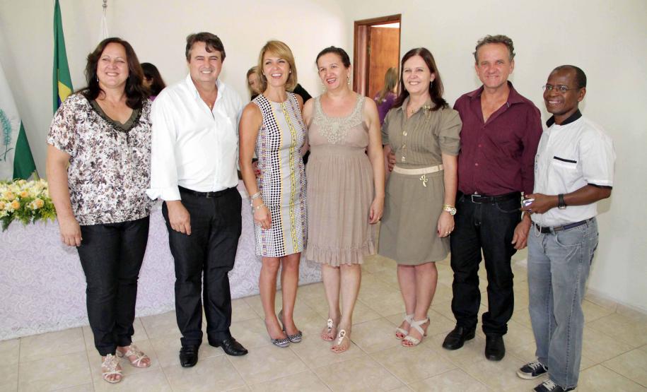 Secretária da Família entrega carro para conselho tutelar de São Pedro do Paraná Foto: Rogério Machado/SEDS