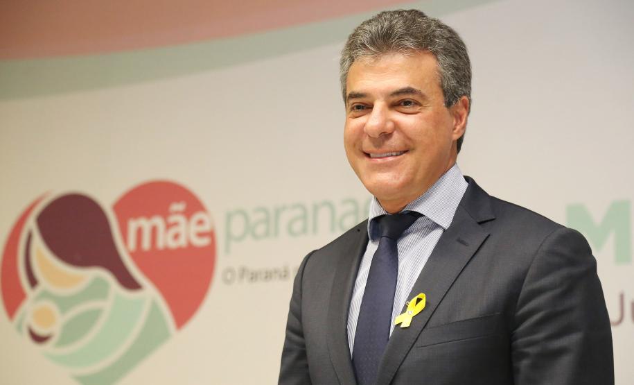 Secretária da Família e Desenvolvimento Social, Fernanda Richa, e o Governador Beto Richa, participam do 6º Encontro Estadual do programa Mãe Paranaense no Expo Unimed - Foto: Rogério Machado/SECS