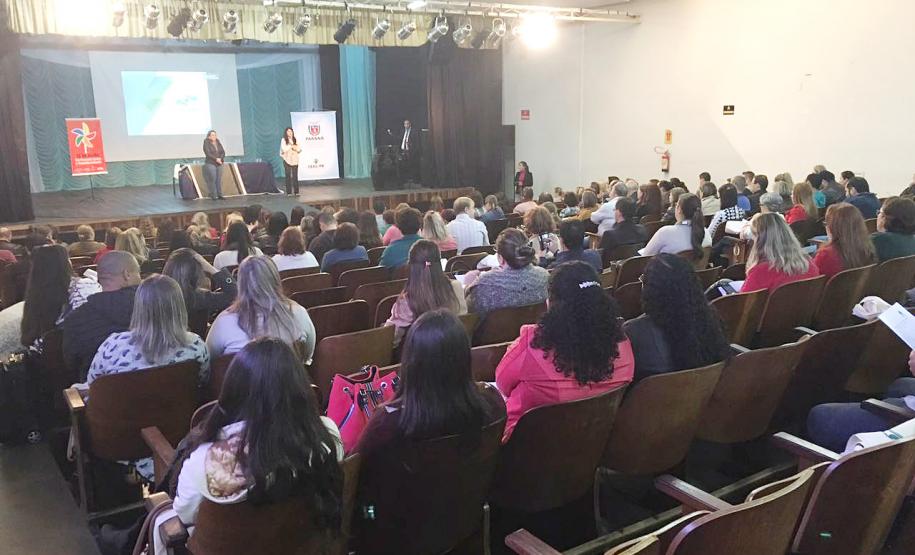 06/06/2017 - Seminários abordam sobre ações de combate ao trabalho infantil Seminários abordam sobre ações de combate ao trabalho infantil - Foto: Divulgação/SEDS