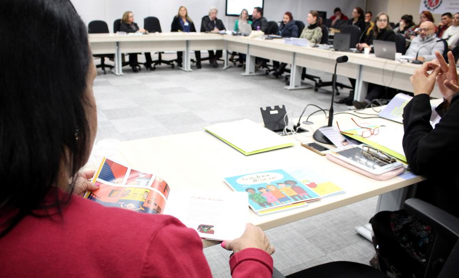 Reunião Plenária do Conselho Estadual dos Direitos da Criança e do Adolescente do Paraná - CEDCA/PR - Foto: Aliocha Maurício/SEDS