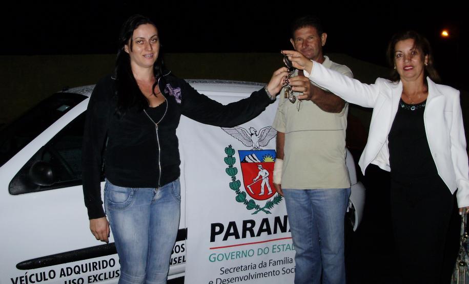 Entrega de veículos e equipamentos para conselhos tutelares Entrega de veículos e equipamentos para conselhos tutelares