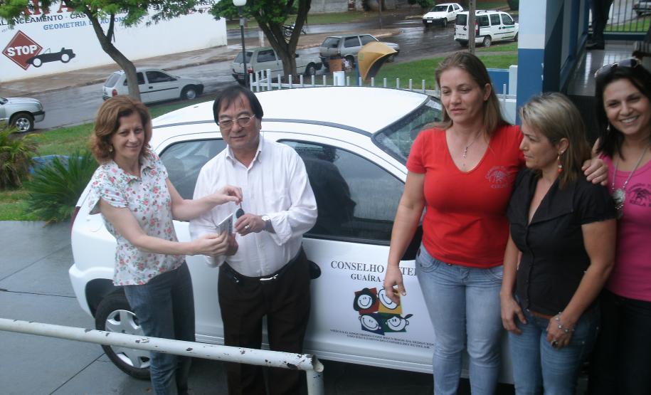 Entrega de veículos e equipamentos para conselhos tutelares