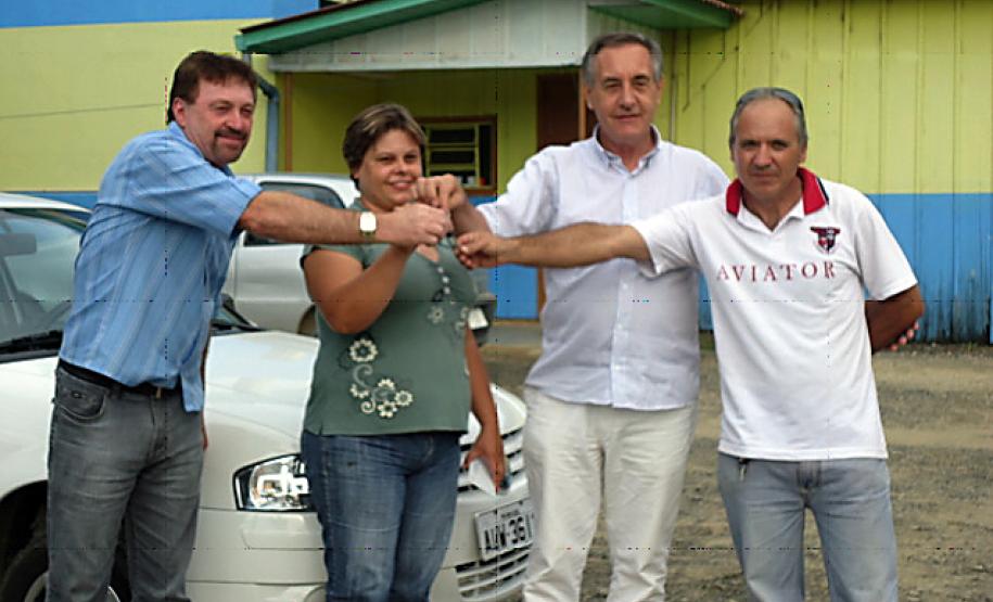 Conselhos tutelares de mais três municípios da região Sudoeste recebem veículos e equipamentos de informática Rio Azul - Conselhos tutelares de mais três municípios da região Sudoeste recebem veículos e equipamentos de informáticaFoto:Divulgação