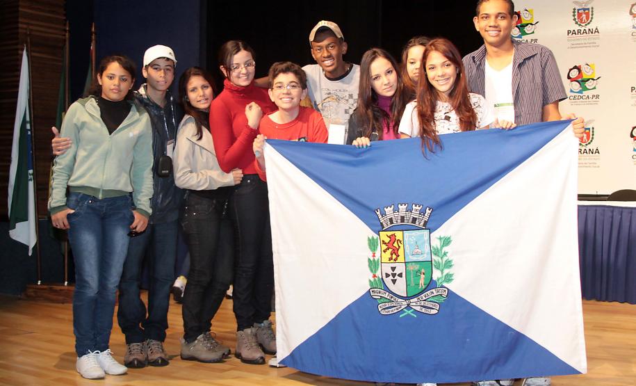 O Conselho Estadual dos Direitos dos Direitos da Criança e do Adolescente e a Secretaria da Família e Desenvolvimento Social promovem nos dias (7) (8) e (9) a VIII Conferência Estadual dos Direitos da Criança e do Adolescente, em Curitiba. No decorrer de três dias, os delegados eleitos na etapa regional definirão as diretrizes que irão orientar as políticas públicas da criança e do adolescente para os próximos anos.Foto: Ricardo Marajó/SEDS