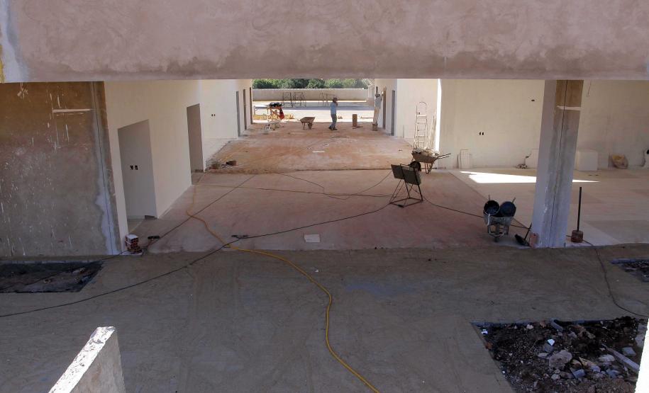 FOZ DO IGUAÇU-A Secretaria da Família e Desenvolvimento Social entrega três novos Centros da Juventude, no próximo mês, em Apucarana, Foz do Iguaçu e Lapa. Com a inauguração dessas unidades, o estado passará a contar com seis, dos 29 centros previstos para todo o ParanáFoto:Rogério Machado/SEDS