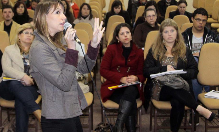 A Secretaria da Família e Desenvolvimento Social (Seds) apoiou o seminário "Vamos acabar com o Trabalho Infantil: Em defesa dos Direitos Humanos e da Justiça Social” realizado nesta terça-feira (12), Dia Contra o Trabalho Infantil. O evento foi promovido pela Superintendência Regional do Trabalho e Emprego no Paraná e pelo Fórum Estadual de Erradicação do Trabalho Infantil e Regularização do Trabalho do Adolescente (Feti–PR). Foto:Ricardo Marajó/SEDS