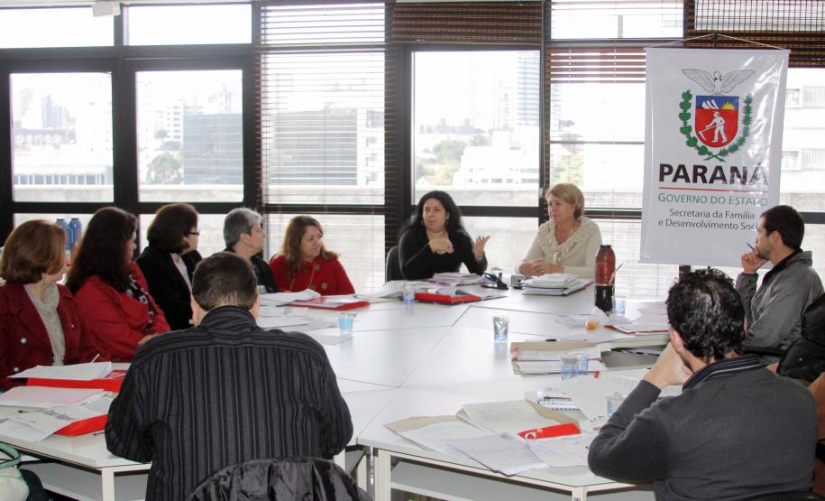 A Secretaria da Família e Desenvolvimento Social por meio da coordenação de medidas socioeducativas promoveu mais uma reunião técnica pedagógica para elaboração de ações a serem implantadas nas unidades de socioeducação no Estado do Paraná Foto: Ricardo Marajó/SEDS