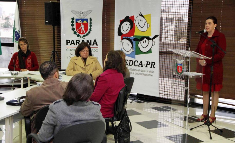 Secretária da Família e Desenvolvimento Social, Fernanda Richa, participou da posse dos novos conselheiros, indicados pela sociedade civil, do Conselho Estadual dos Direitos da Criança e do Adolescente (Cedca).Presidente em exercício láudia Foltran.Foto:Rogério Machado/SEDS